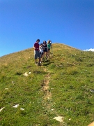 33 Luca guida il gruppo verso il Crocione